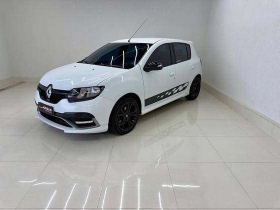 RENAULT SANDERO 2.0 16V HI-FLEX RS MANUAL RENAULT SANDERO 2.0 16V HI-FLEX RS MANUAL